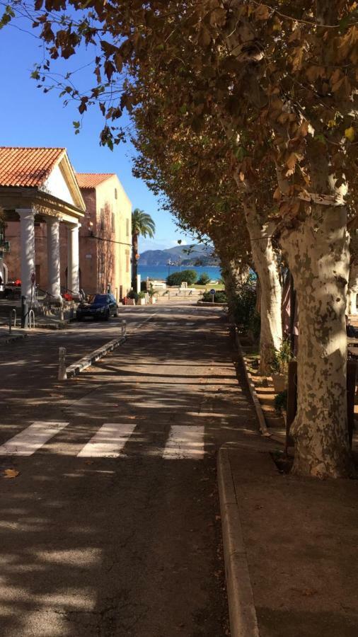 Monolocale Centro L'Ile Rousse A 100Mt Dalla Spiaggia Exterior photo