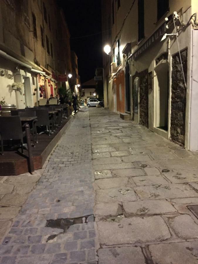 Monolocale Centro L'Ile Rousse A 100Mt Dalla Spiaggia Exterior photo